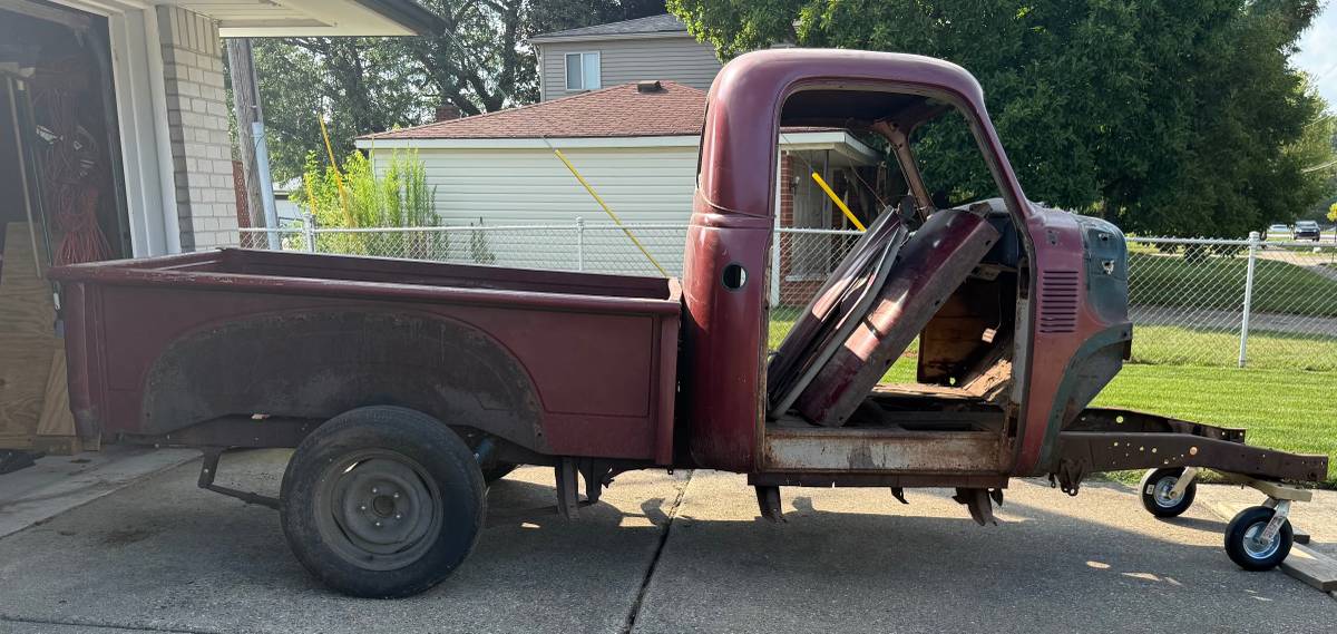 Chevrolet-3100-1954-17
