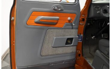 Chevrolet-3100-1954-Tangerine-Orange-Grey-and-Orange-21