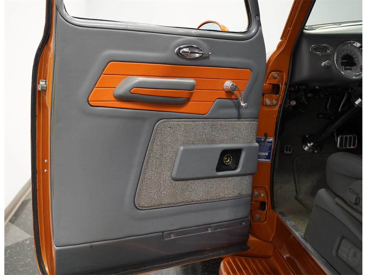 Chevrolet-3100-1954-Tangerine-Orange-Grey-and-Orange-21