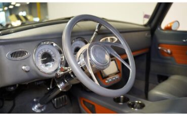 Chevrolet-3100-1954-Tangerine-Orange-Grey-and-Orange-23