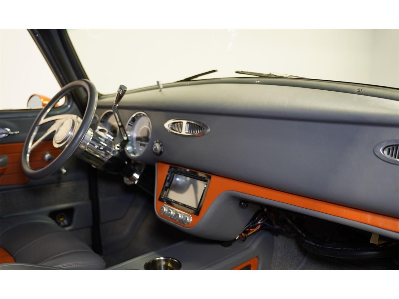 Chevrolet-3100-1954-Tangerine-Orange-Grey-and-Orange-27