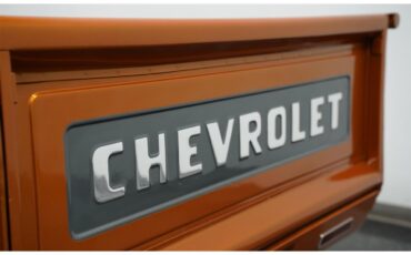 Chevrolet-3100-1954-Tangerine-Orange-Grey-and-Orange-37