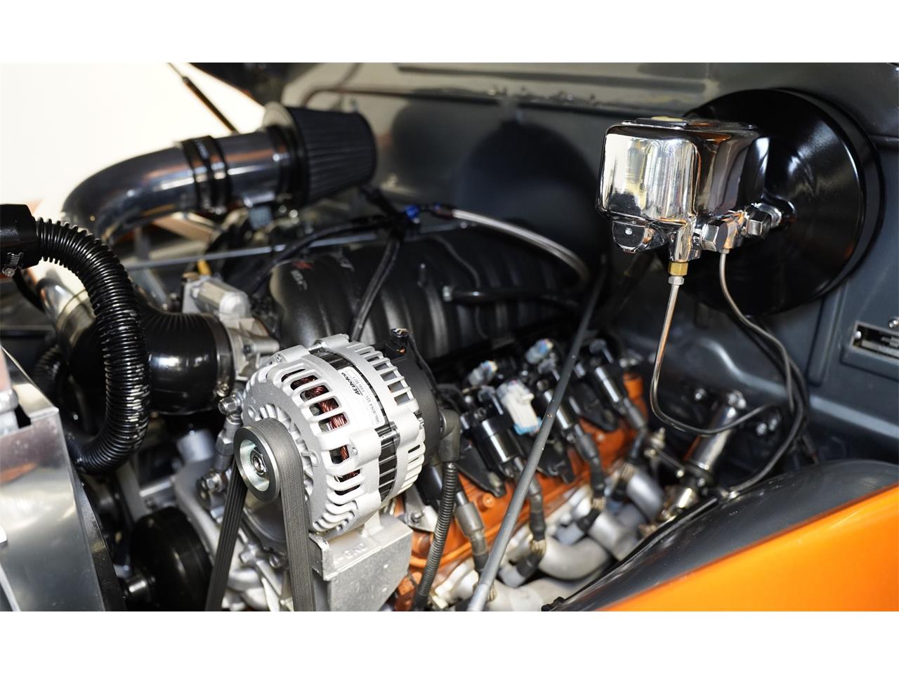 Chevrolet-3100-1954-Tangerine-Orange-Grey-and-Orange-48
