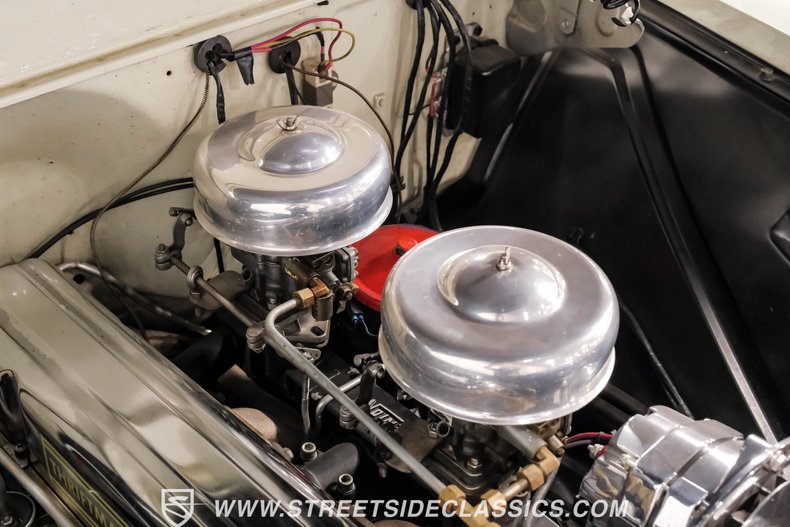 Chevrolet-3100-1955-Bombay-Ivory-Red-16