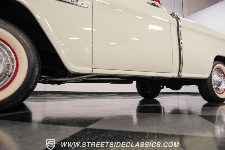 Chevrolet-3100-1955-Bombay-Ivory-Red-29