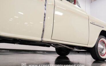 Chevrolet-3100-1955-Bombay-Ivory-Red-35