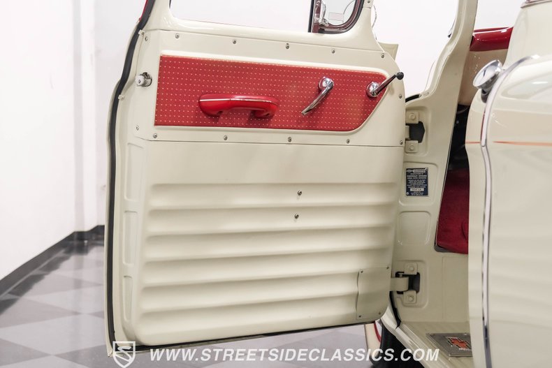 Chevrolet-3100-1955-Bombay-Ivory-Red-44