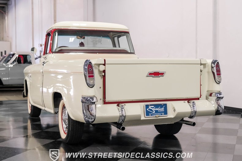 Chevrolet-3100-1955-Bombay-Ivory-Red-7