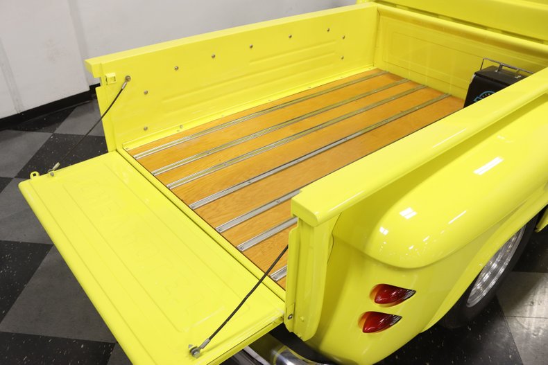 Chevrolet-3100-1955-Yellow-White-43