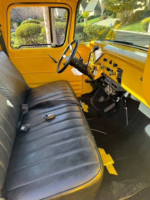 Chevrolet-3100-1955-yellow-8