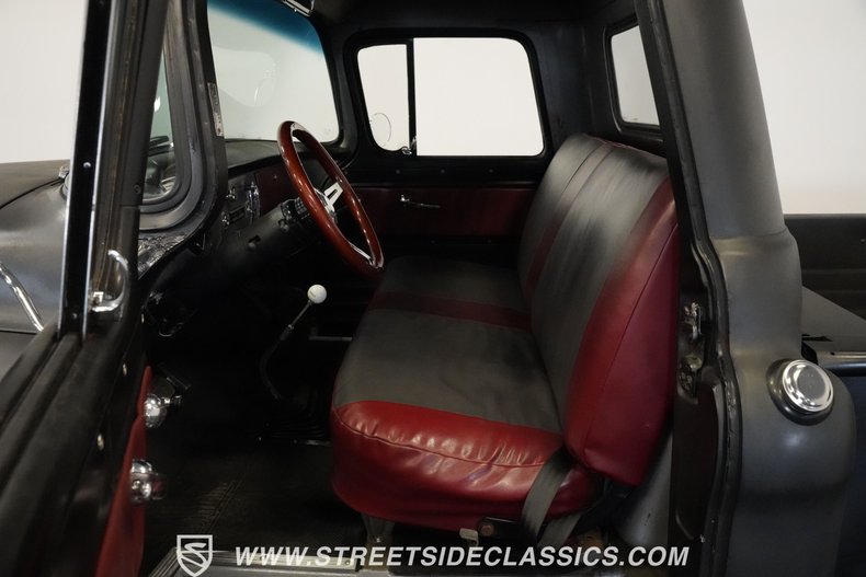 Chevrolet-3100-1956-Black-2