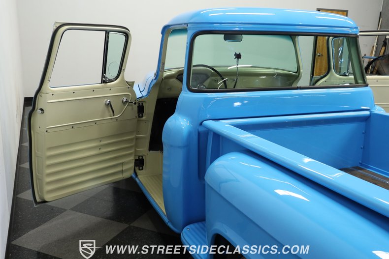 Chevrolet-3100-1957-Blue-GrayBeige-30
