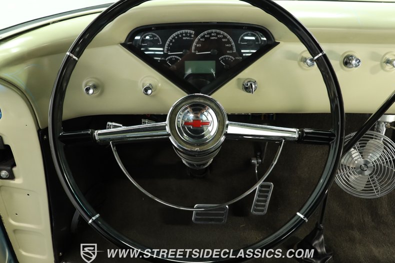 Chevrolet-3100-1957-Blue-GrayBeige-33
