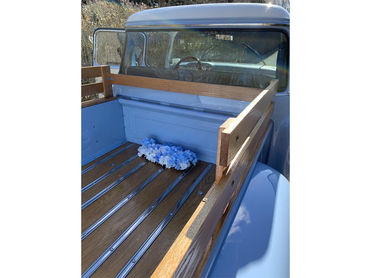 Chevrolet-3100-1957-Light-Blue-and-white-Light-blue-and-white-10