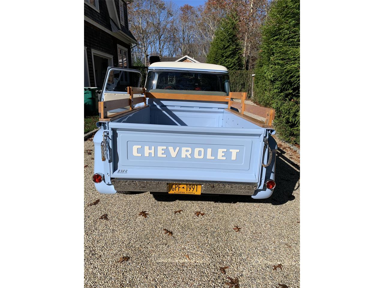 Chevrolet-3100-1957-Light-Blue-and-white-Light-blue-and-white-11