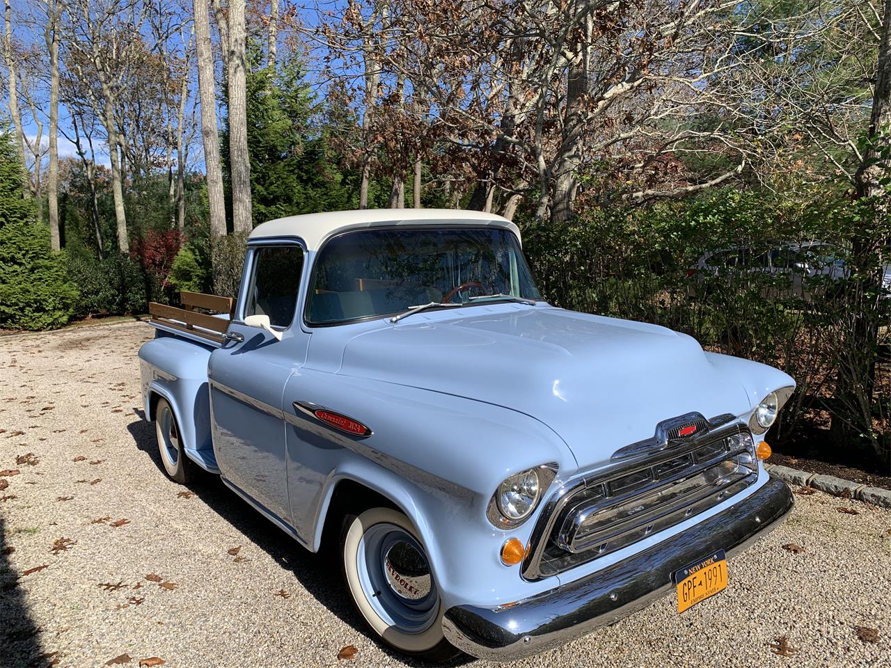 Chevrolet-3100-1957-Light-Blue-and-white-Light-blue-and-white-6