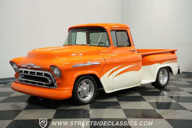 Chevrolet-3100-1957-Orange-Tan-11