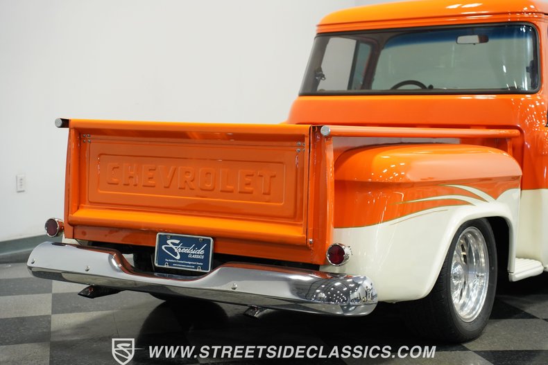 Chevrolet-3100-1957-Orange-Tan-28