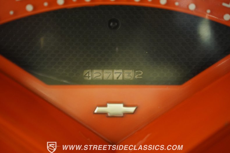 Chevrolet-3100-1957-Orange-Tan-40