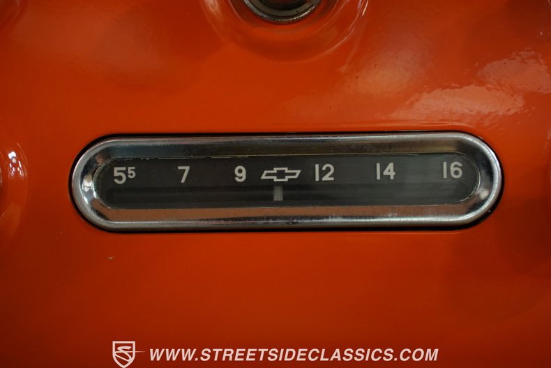 Chevrolet-3100-1957-Orange-Tan-41