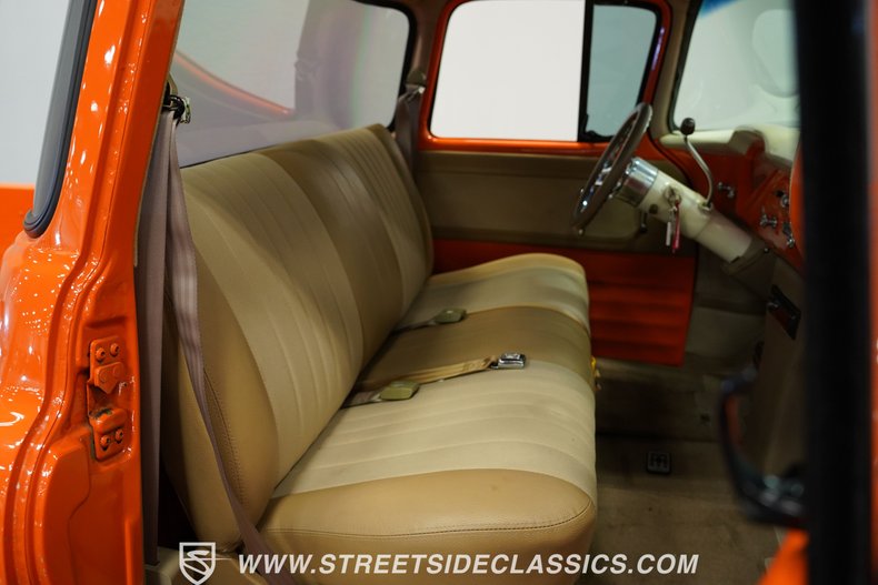 Chevrolet-3100-1957-Orange-Tan-44