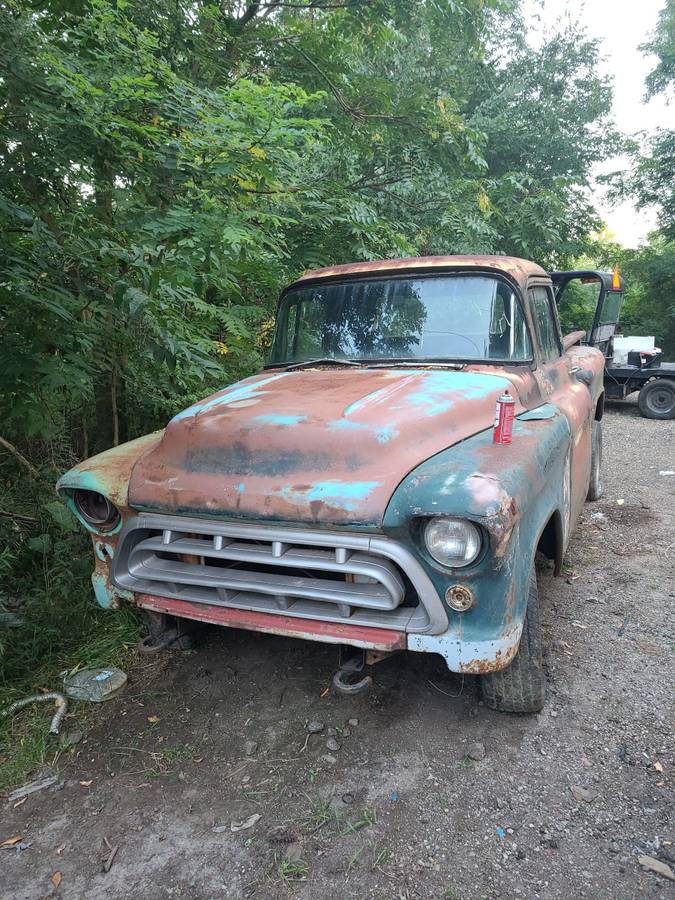 Chevrolet-3100-1957-brown-1