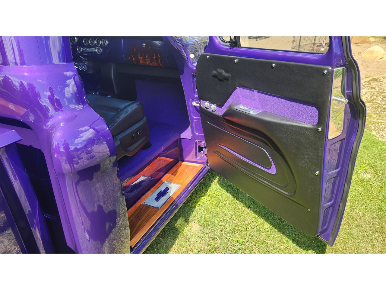 Chevrolet-3100-1959-PPG-UV-Purple-Pearl-Custom-Purple-1