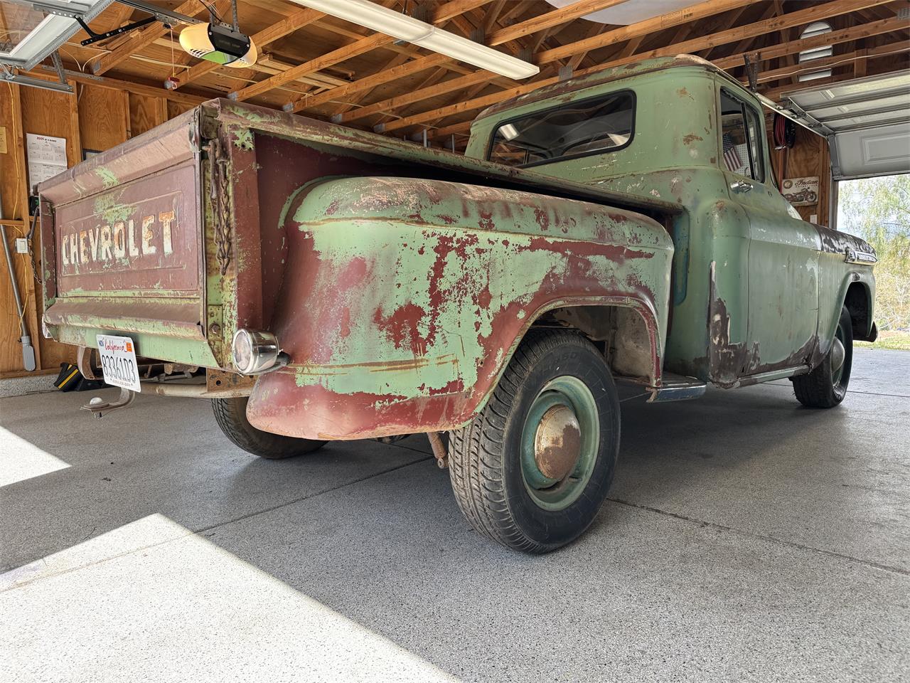 Chevrolet-3100-1959-green-black-17