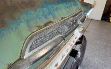 Chevrolet-3100-1959-green-black-51