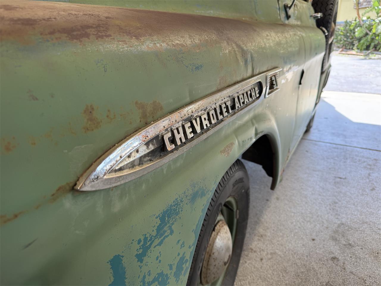 Chevrolet-3100-1959-green-black-52