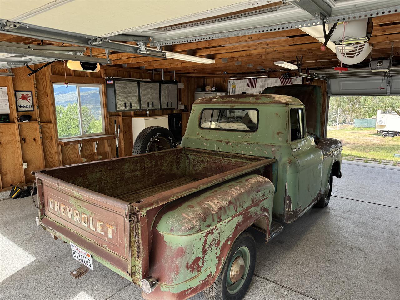 Chevrolet-3100-1959-green-black-9