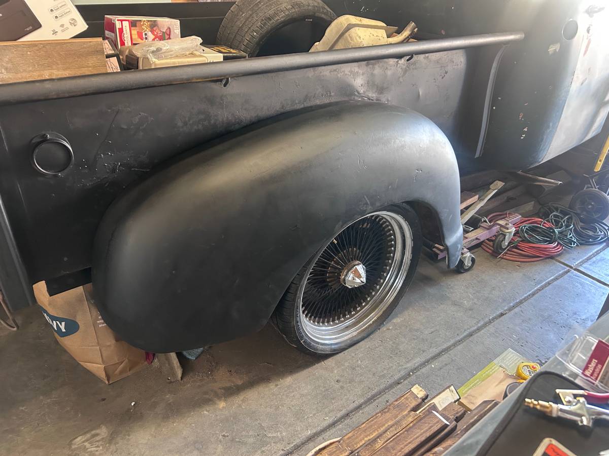 Chevrolet-3100-5-window-truck-1949-black-5