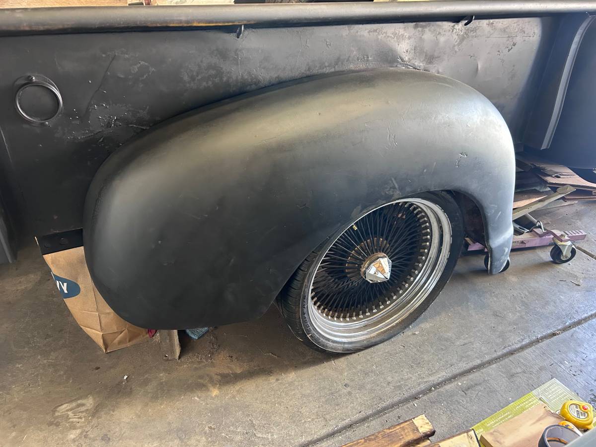 Chevrolet-3100-5-window-truck-1949-black-9