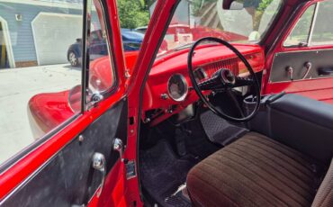 Chevrolet-3100-5-window-truck-1954-red-8