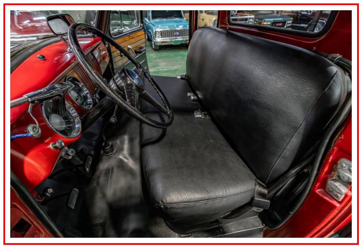 Chevrolet-3100-five-window-1954-10