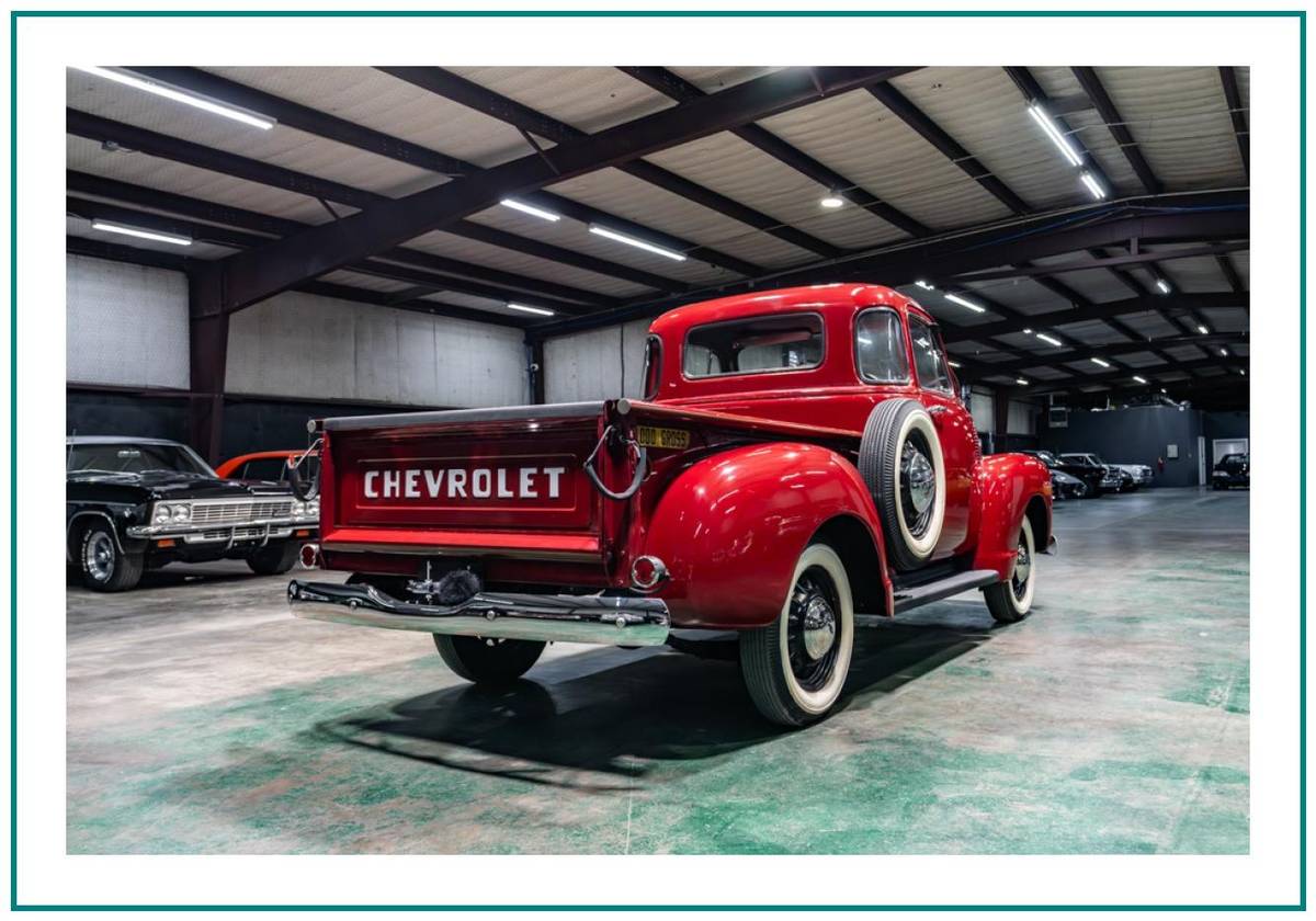 Chevrolet-3100-five-window-1954-29