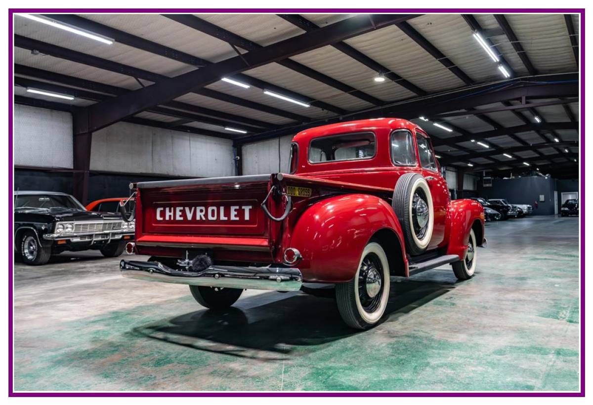 Chevrolet-3100-five-window-1954-37