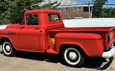 Chevrolet-3100-pick-up-1957-red-16