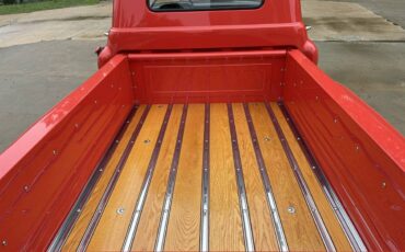Chevrolet-3100-pick-up-1957-red-18
