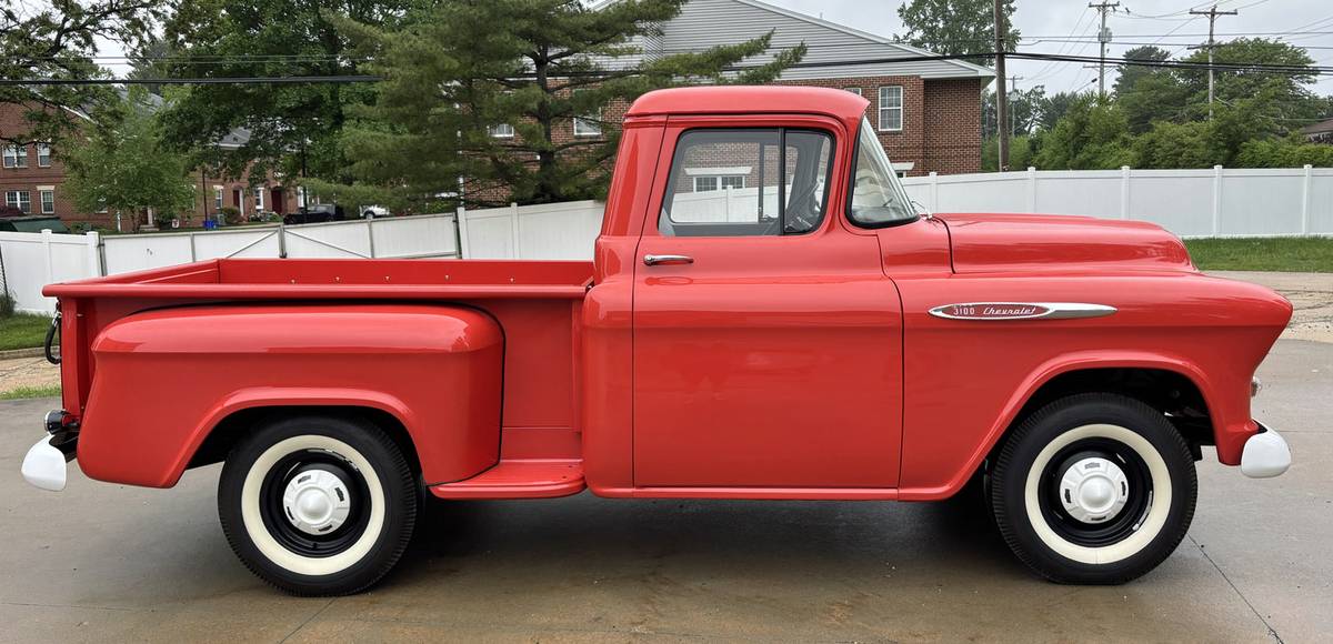 Chevrolet-3100-pick-up-1957-red-5