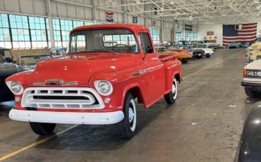 Chevrolet-3100-pick-up-1957-red-8