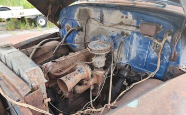 Chevrolet-3100-short-bed-half-ton-pickup-truck-1950-green-16