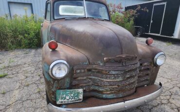 Chevrolet-3100-short-bed-half-ton-pickup-truck-1950-green-4