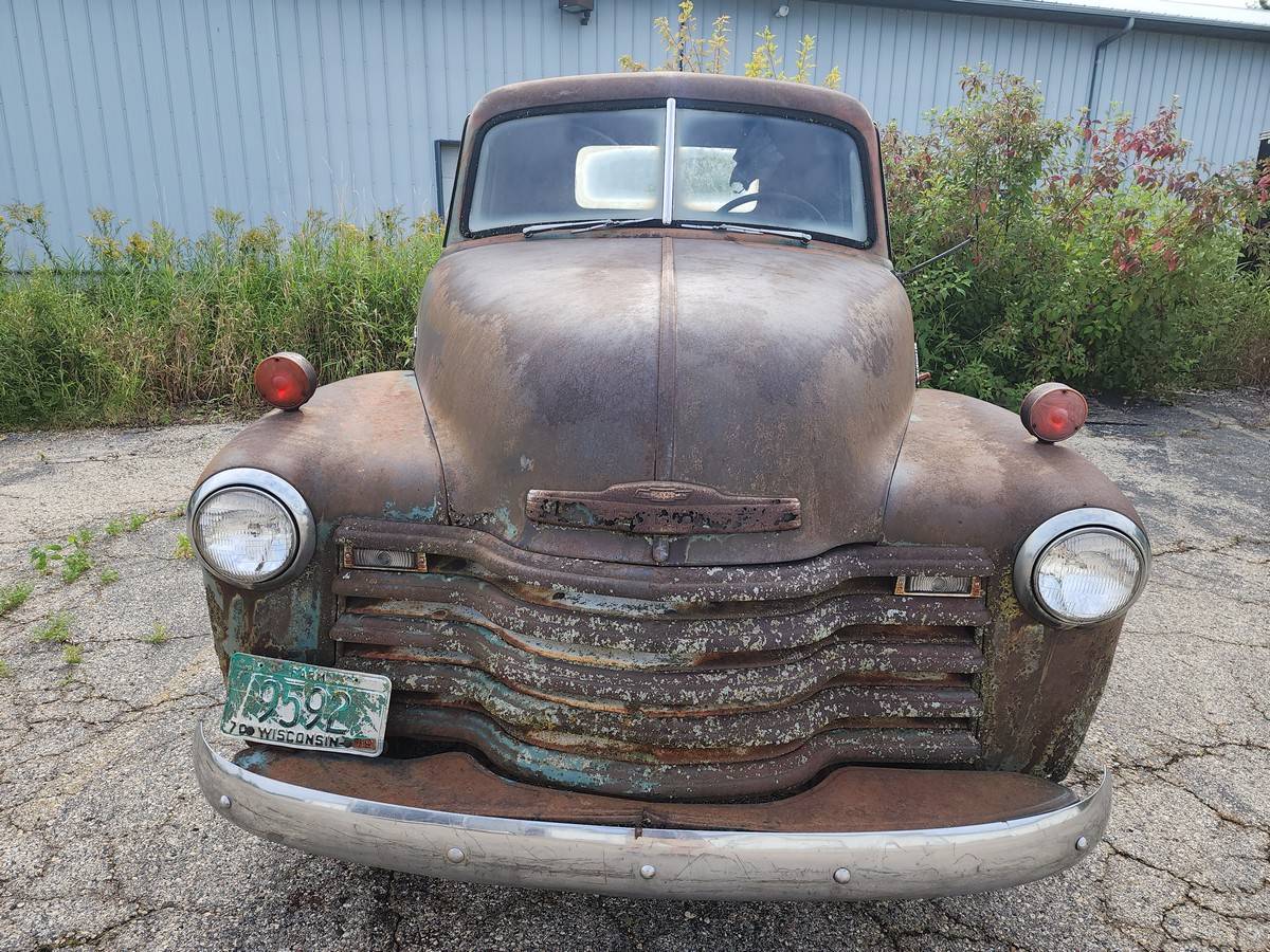 Chevrolet-3100-short-bed-half-ton-pickup-truck-1950-green
