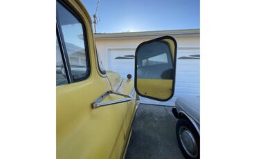 Chevrolet-3200-1957-Yellow-Black-and-Turquoise-16