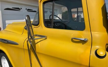 Chevrolet-3200-1957-Yellow-Black-and-Turquoise-4