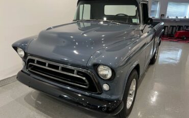 Chevrolet-34-ton-pickup-1957-grey-10