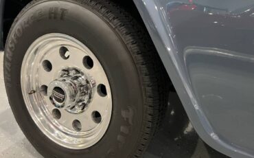Chevrolet-34-ton-pickup-1957-grey-11