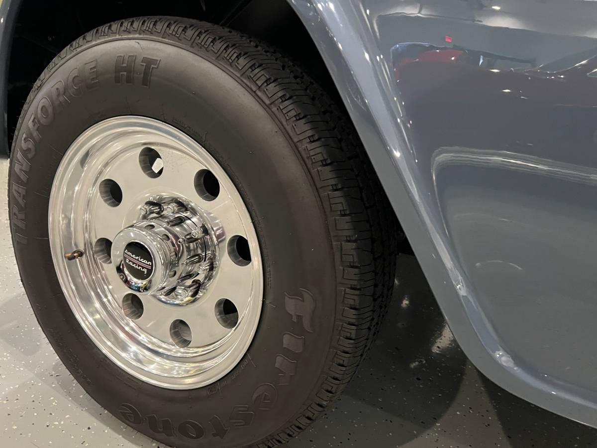 Chevrolet-34-ton-pickup-1957-grey-11