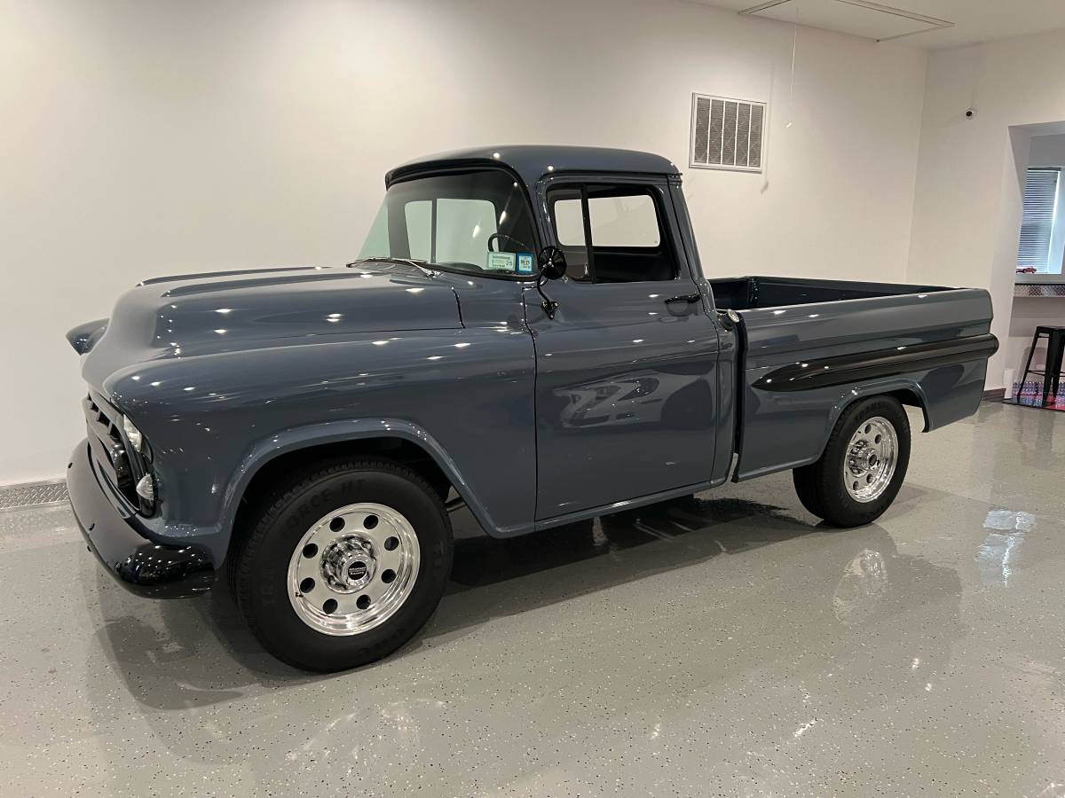 Chevrolet-34-ton-pickup-1957-grey-6